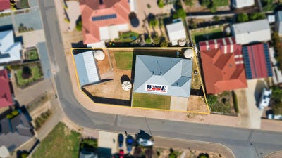 /international/au/5-harbison-street-moonta-bay-sa-151133020/