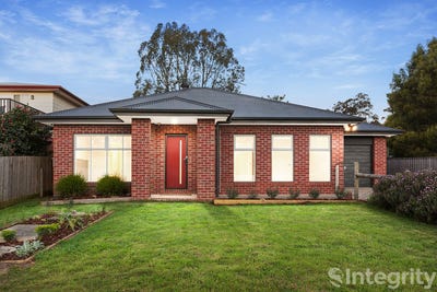 /international/au/4-scott-avenue-kinglake-west-vic-152583776/