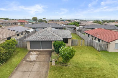/international/au/4-bass-court-urraween-qld-151368312/