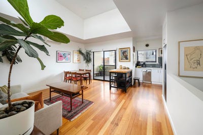 /international/au/3-109-plenty-road-preston-vic-151405800/