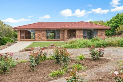 /international/au/18-brook-place-normanville-sa-152645408/