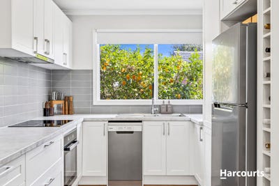 /international/au/2-2-orange-grove-bayswater-vic-152508512/
