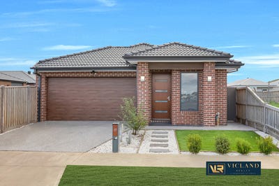 /international/au/17-mannagum-drive-beveridge-vic-151412880/