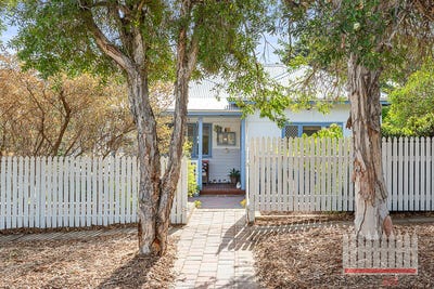 /international/au/5-palmerston-street-bassendean-wa-151207856/