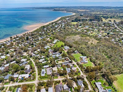 /international/au/17-stanmore-avenue-somers-vic-204556688/