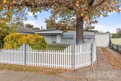 /international/au/70-tichborne-crescent-kooringal-nsw-151239556/