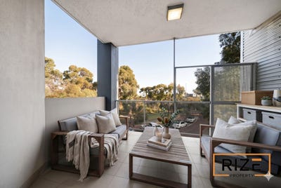 /international/au/63-6-walsh-loop-joondalup-wa-151241736/