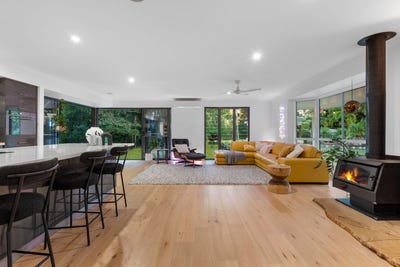 /international/au/2-jersey-road-tamborine-qld-150784944/