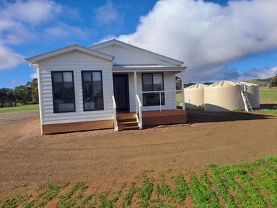 /international/au/lot-134-barrier-highway-hallett-sa-148493472/
