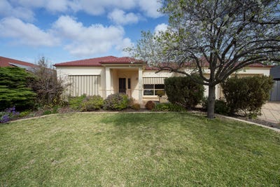 /international/au/7-jenkins-street-port-pirie-sa-152440868/