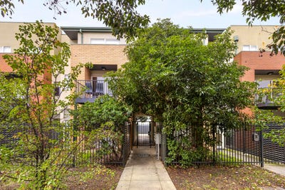 /international/au/4-42-wests-road-maribyrnong-vic-151631748/