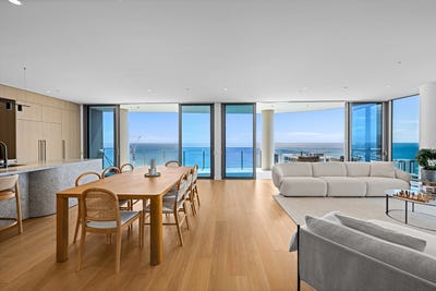 /international/au/2902-146-surf-parade-broadbeach-qld-151433148/
