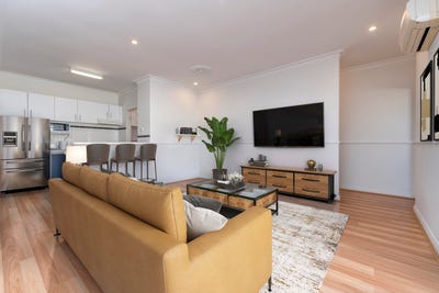 /international/au/28-49-53-bronte-street-east-perth-wa-148601148/