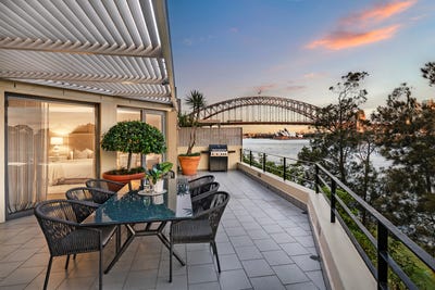 /international/au/12-1-east-crescent-street-mcmahons-point-nsw-151103384/