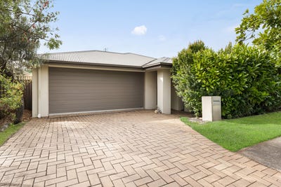 /international/au/22-myrtle-place-mountain-creek-qld-151572280/