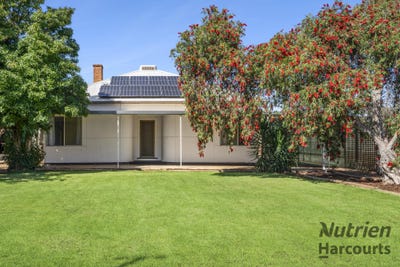 /international/au/118-old-sturt-highway-barmera-sa-152569872/