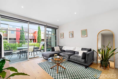 /international/au/3-20-st-edmonds-road-prahran-vic-150900244/