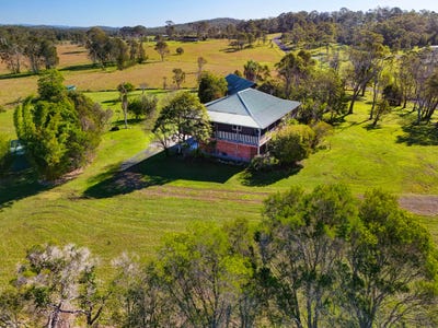 /international/au/21-burraneer-road-coomba-park-nsw-151418660/