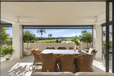 /international/au/69-1-millennium-circuit-pelican-waters-qld-151567384/