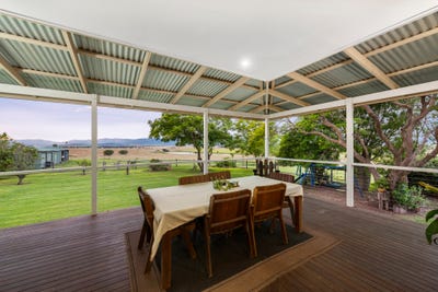 /international/au/553-mount-beppo-road-toogoolawah-qld-700358976/?lang=zh-cn