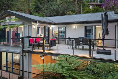 /international/au/7-pinera-close-hornsby-nsw-151061012/