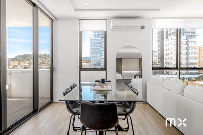 /international/au/401-35-kenny-street-wollongong-nsw-148591008/