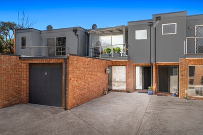 /international/au/7-51-52-nepean-highway-seaford-vic-152627012/