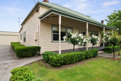 /international/au/167-myrtle-street-myrtleford-vic-149507928/