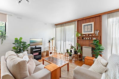 /international/au/6-1391-high-street-glen-iris-vic-152638804/