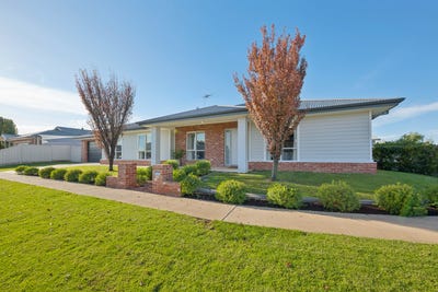 /international/au/11-karalanza-drive-mildura-vic-151497424/