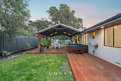 /international/au/67-seaflower-crescent-craigie-wa-151061816/