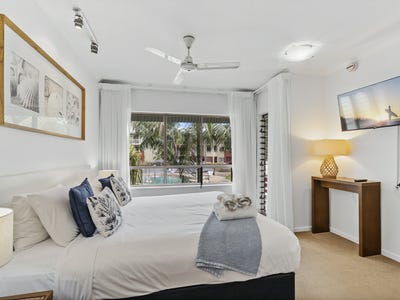 /international/au/222-49-63-williams-esplanade-palm-cove-qld-150942820/