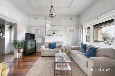 /international/au/16-melville-road-pascoe-vale-south-vic-152417340/