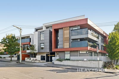 /international/au/g03-77-high-street-kew-vic-147905824/