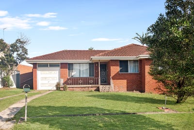 /international/au/4-kareela-crescent-greenacre-nsw-151357372/