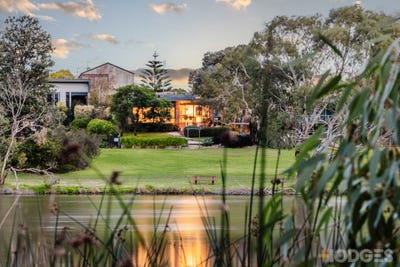/international/au/67-lake-avenue-ocean-grove-vic-151279716/
