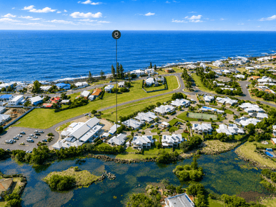 /international/au/24-4-bargara-lakes-drive-bargara-qld-151320552/