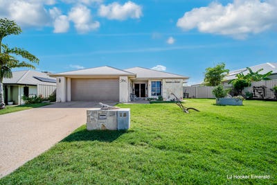 /international/au/15-saville-street-emerald-qld-150966356/
