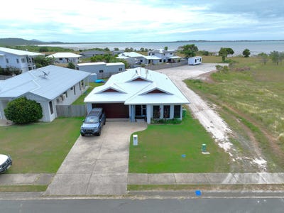 /international/au/145-ocean-view-drive-bowen-qld-151026844/