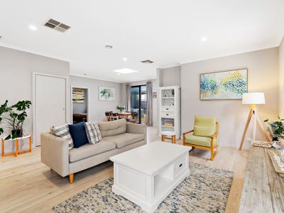 /international/au/3-48-broadway-bonbeach-vic-151399972/