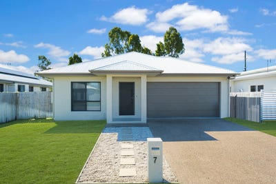 /international/au/7-claret-close-condon-qld-148440848/