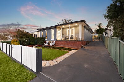 /international/au/24-francis-street-cessnock-nsw-148681272/?lang=en