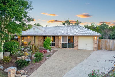 /international/au/5-hereward-court-brassall-qld-148441596/