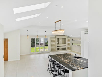 /international/au/20-murrumba-drive-ashmore-qld-151216420/