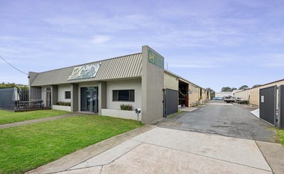 /international/au/898-metry-street-north-albury-nsw-505158784/