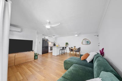 /international/au/3-4-rose-street-southport-qld-152470672/
