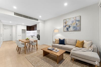 /international/au/205-190-reynolds-road-doncaster-east-vic-152692708/