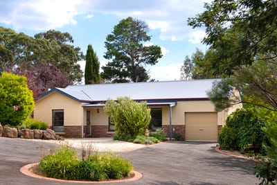/international/au/7-3-maldon-road-castlemaine-vic-150751712/