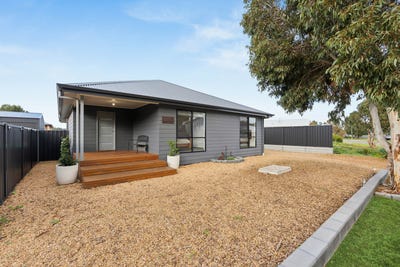 /international/au/70-george-mason-street-wellington-east-sa-151463000/