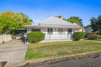 /international/au/53-guernsey-st-scone-nsw-150631220/
